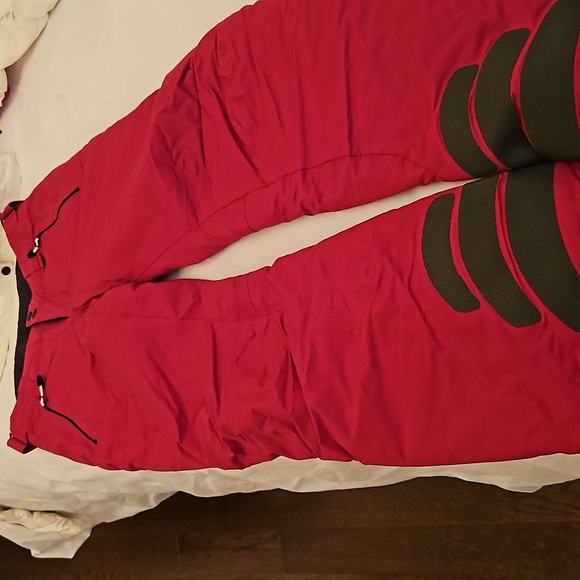 Ski Suit - Picture 5 of 7